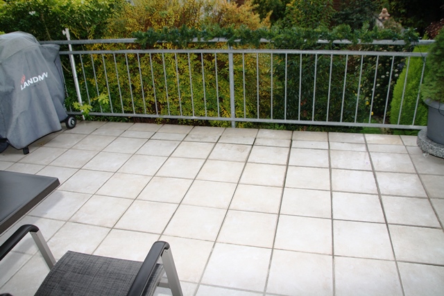EG Terrasse Mehrfamilienhaus K�ln